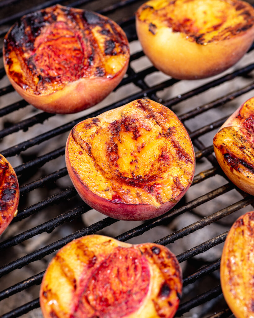 How To Grill Peaches (Healthy Summer Dessert Recipe)