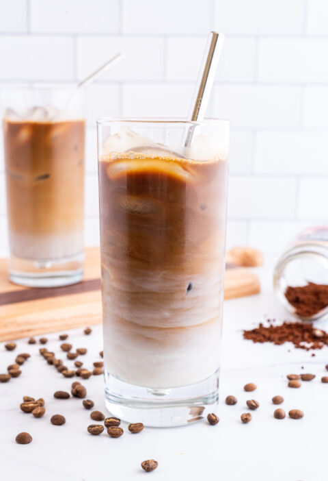 https://thekitchenbachelor.com/wp-content/uploads/2020/08/Thai-Iced-Coffee-2-IG-Feed-480x702.jpg