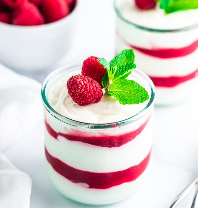 White Chocolate Mousse with Raspberry Puree – the kitchen bachelor